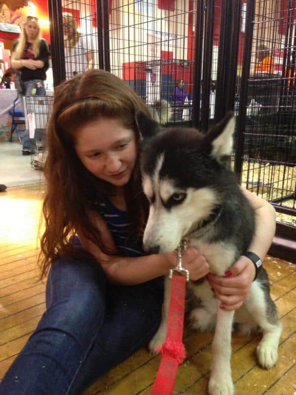 Shameless Star Emma Kenney Volunteers at Best Friends Pet Adoption Event