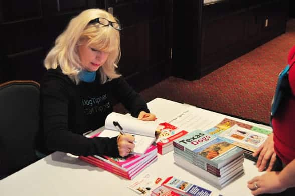 This Weekend’s #TexasWithDogs Book Signing!