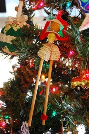 ornament-mocko-jumbi
